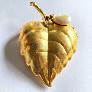 Vintage leaf brooch by Avon scent locket pin fall autumn jewelry faux pearl